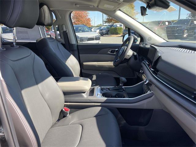 new 2026 Kia Carnival car, priced at $46,314