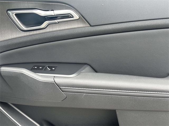 new 2026 Kia Sportage car, priced at $39,061