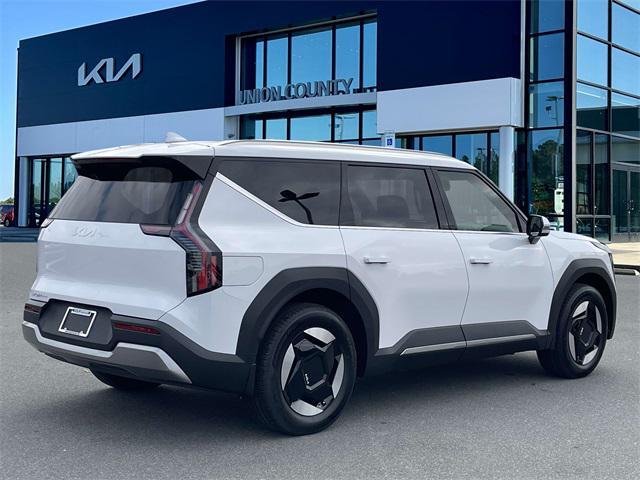 new 2025 Kia EV9 car, priced at $57,065