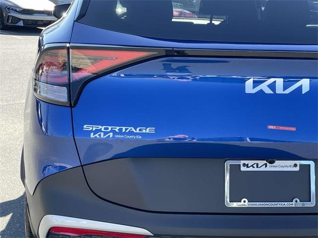 new 2025 Kia Sportage car, priced at $29,583