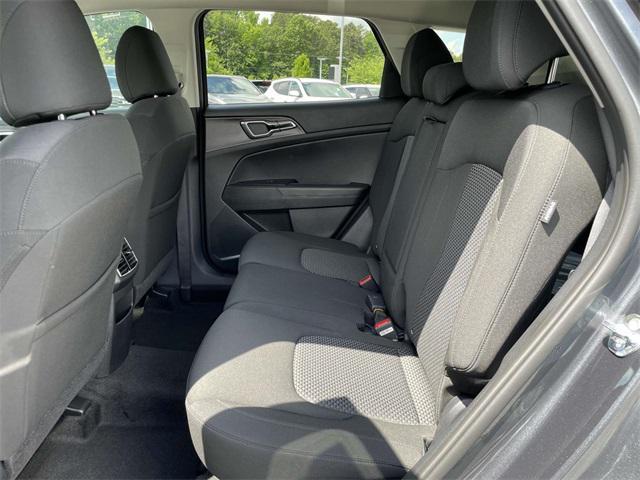 new 2025 Kia Sportage car, priced at $27,000
