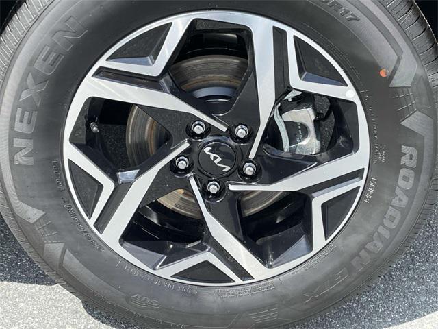 new 2025 Kia Sportage car, priced at $27,000