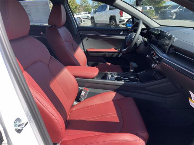 new 2026 Kia K5 car, priced at $28,924