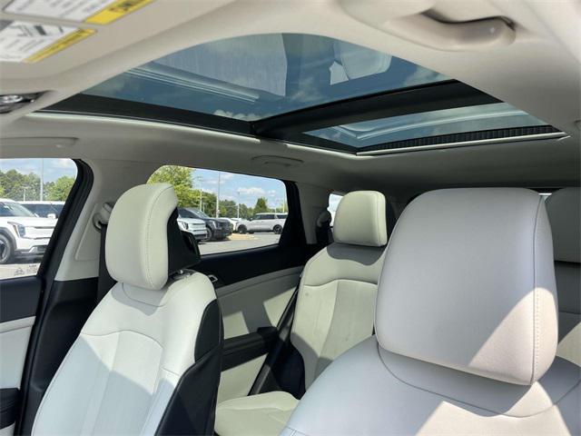 new 2026 Kia Sportage car, priced at $31,342