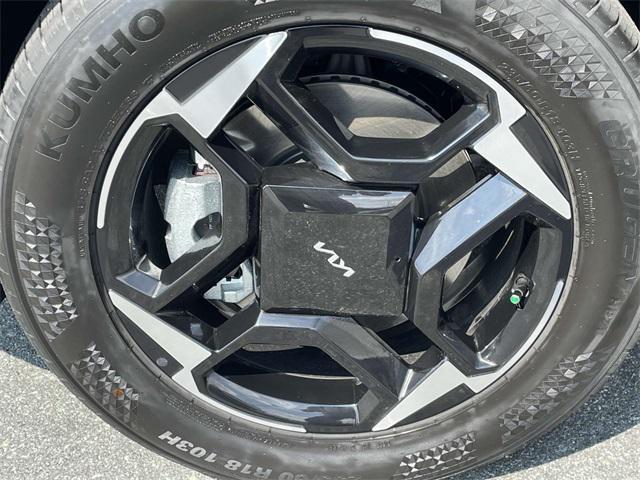 new 2026 Kia Sportage car, priced at $31,342