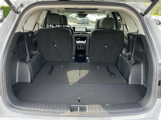 new 2025 Kia Sorento car, priced at $38,127