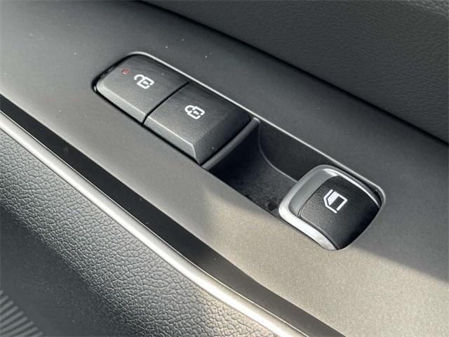 new 2025 Kia Sorento car, priced at $38,127