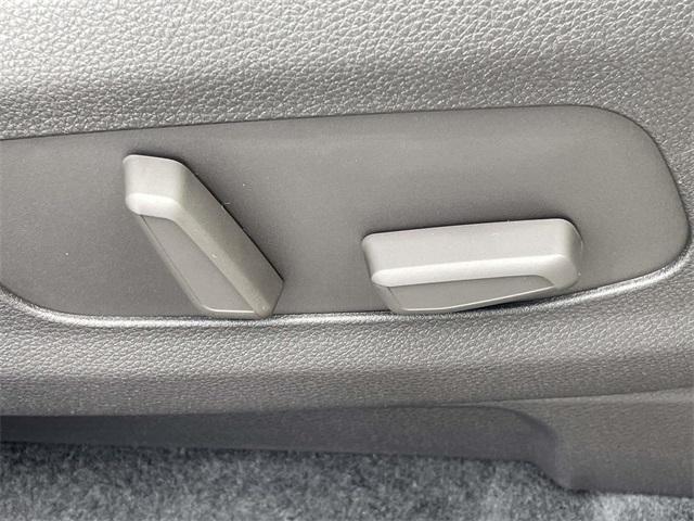 new 2026 Kia Carnival car, priced at $51,219