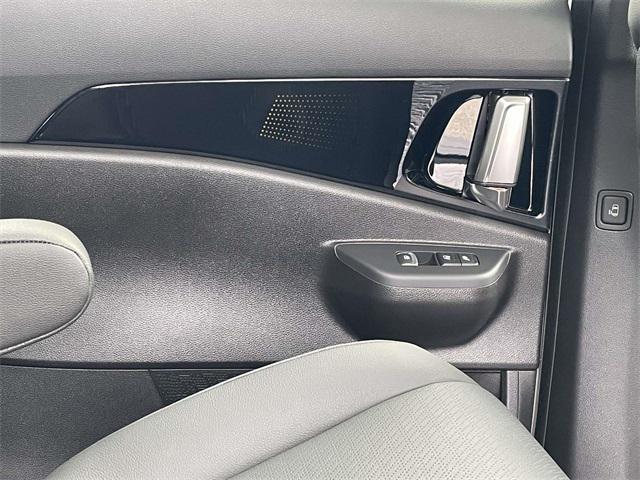 new 2026 Kia Carnival car, priced at $51,219