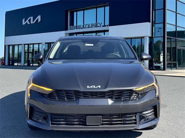new 2025 Kia K5 car, priced at $27,408