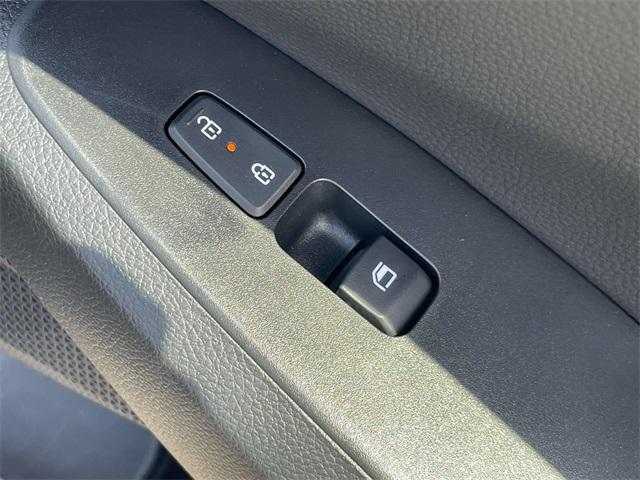 new 2025 Kia Seltos car, priced at $24,737