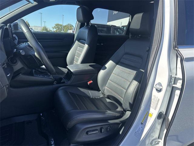 used 2024 Honda CR-V Hybrid car, priced at $33,880