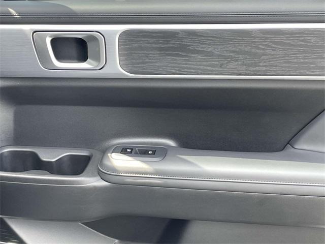 used 2024 Hyundai Santa Fe car, priced at $38,990