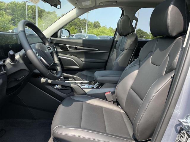 new 2025 Kia Telluride car, priced at $40,130