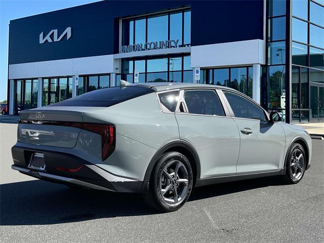 new 2025 Kia K4 car, priced at $23,320