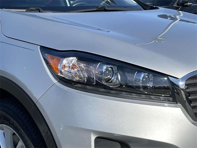 used 2020 Kia Sorento car, priced at $13,750