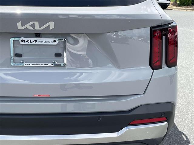 new 2025 Kia Sorento car, priced at $34,751