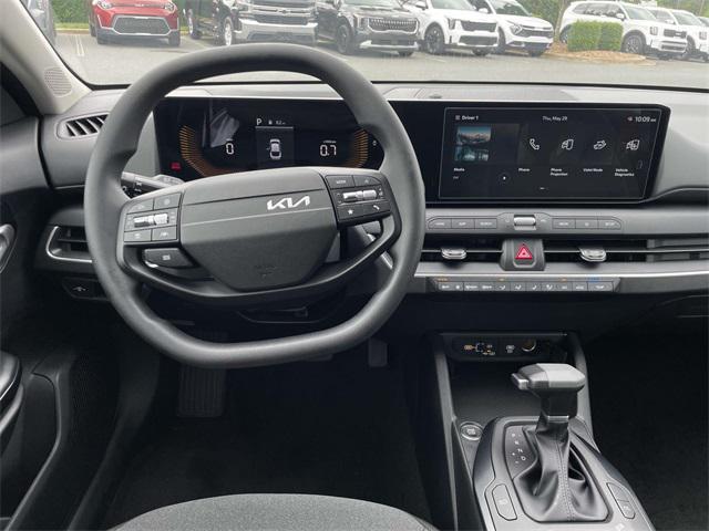 new 2025 Kia K4 car, priced at $23,348