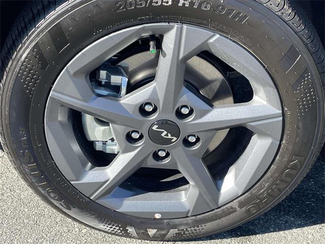 new 2025 Kia K4 car, priced at $23,382