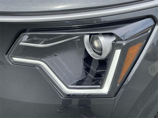 new 2025 Kia Niro car, priced at $29,031