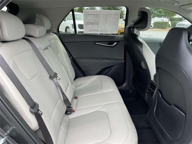 new 2025 Kia Niro car, priced at $29,031