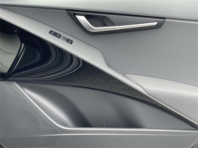 new 2025 Kia Niro car, priced at $29,031