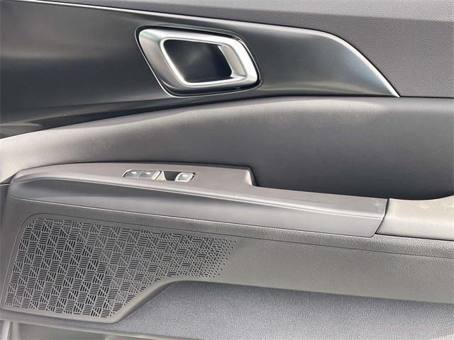 new 2026 Kia Carnival Hybrid car, priced at $49,272