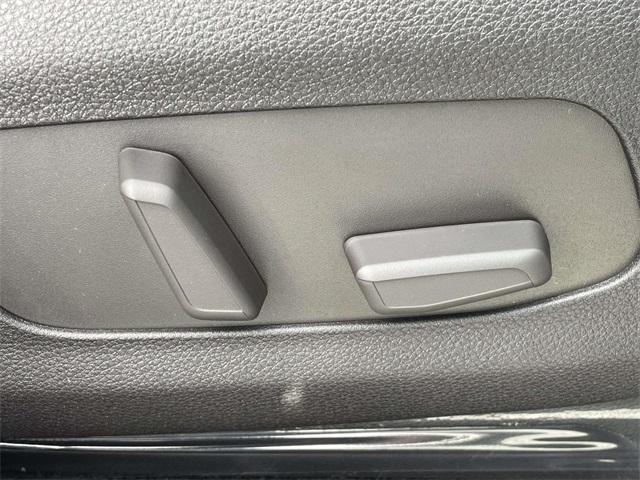 new 2026 Kia Carnival Hybrid car, priced at $49,272