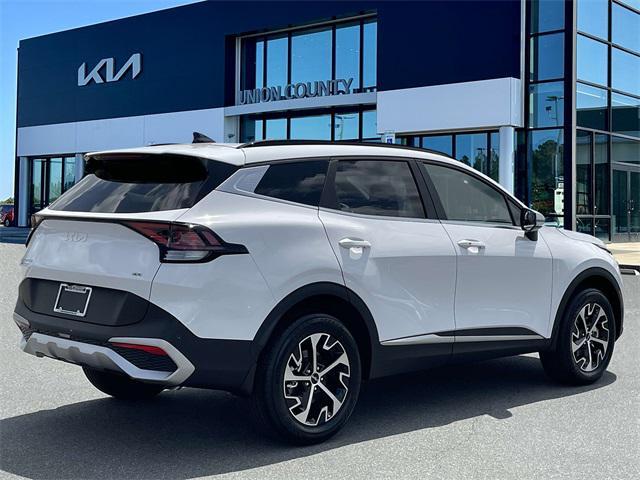 new 2025 Kia Sportage car, priced at $34,002
