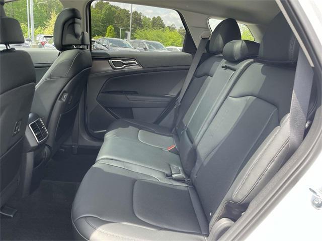 new 2025 Kia Sportage car, priced at $34,002