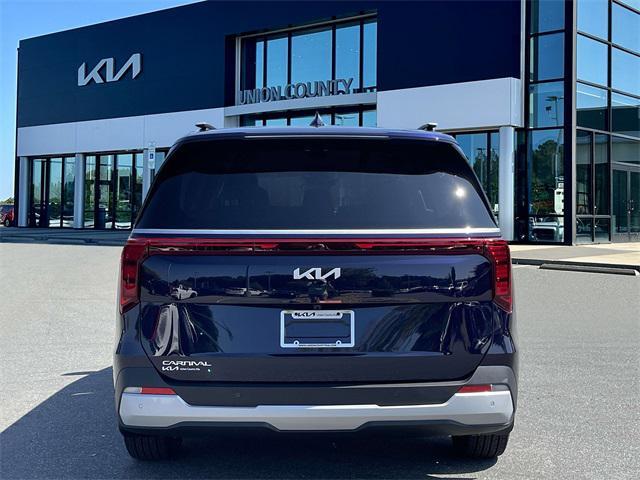 new 2025 Kia Carnival car, priced at $40,610