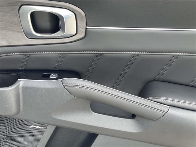 new 2026 Kia Sorento car, priced at $42,663