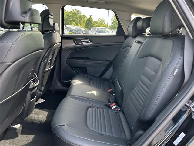 new 2025 Kia Sportage car, priced at $35,467