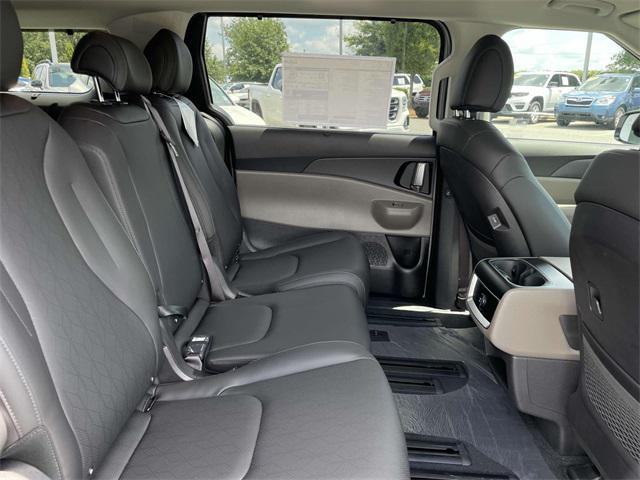 new 2026 Kia Carnival Hybrid car, priced at $45,060