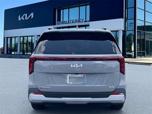 new 2026 Kia Carnival Hybrid car, priced at $45,060