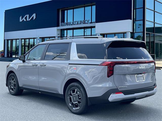 new 2026 Kia Carnival Hybrid car, priced at $45,060