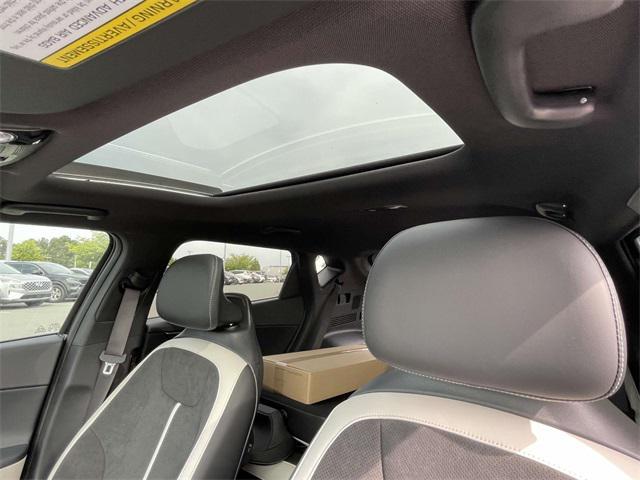 new 2025 Kia EV6 car, priced at $49,965