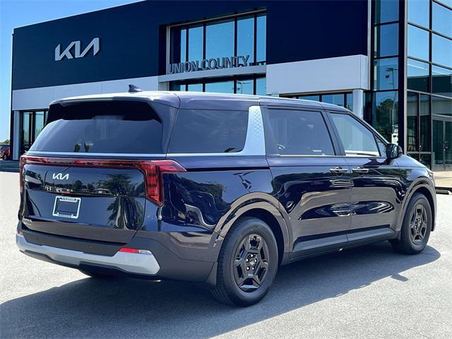 new 2025 Kia Carnival car, priced at $37,910