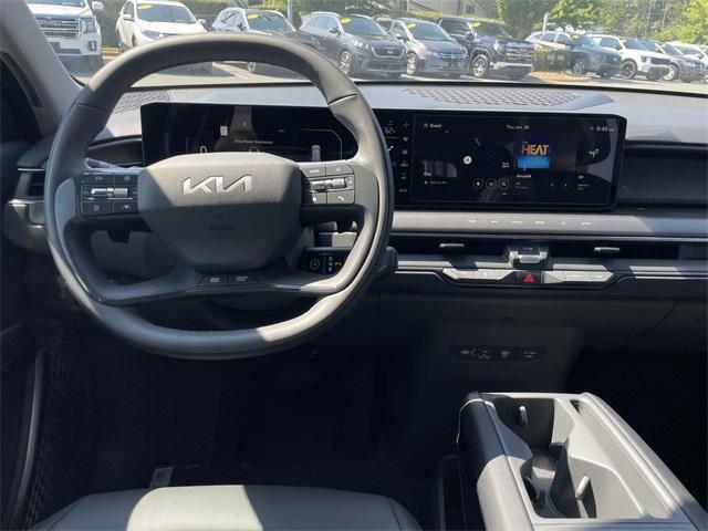 new 2026 Kia EV9 car, priced at $61,985
