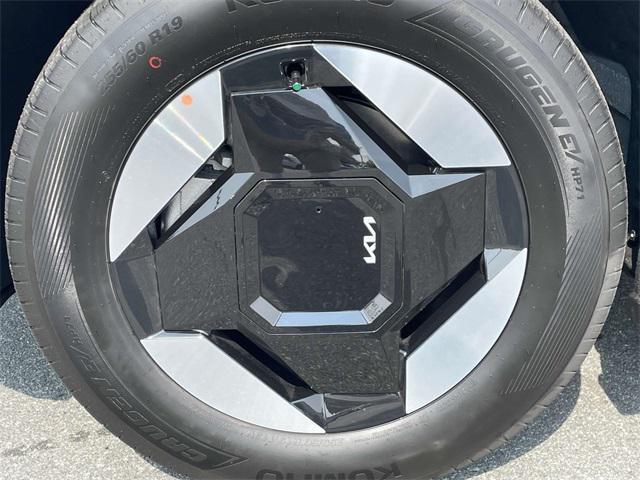 new 2026 Kia EV9 car, priced at $55,745