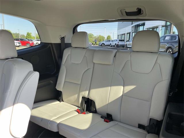 new 2025 Kia Telluride car, priced at $40,190