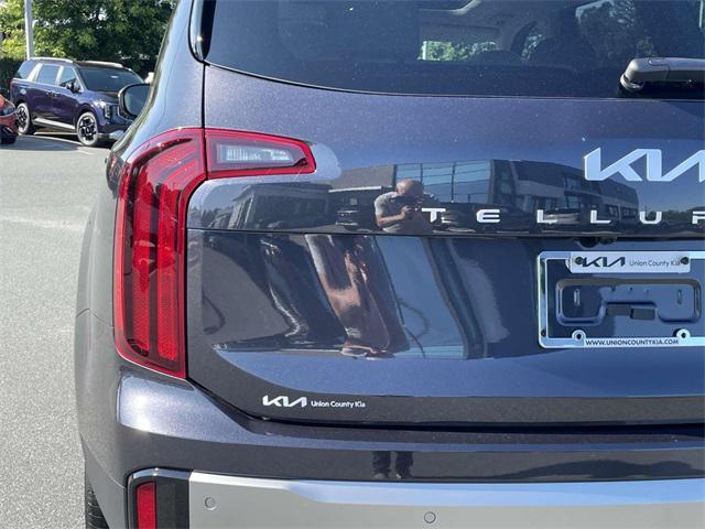 new 2025 Kia Telluride car, priced at $40,190