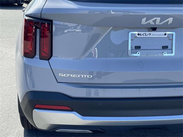 new 2025 Kia Sorento car, priced at $36,710