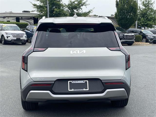 new 2026 Kia EV9 car, priced at $58,870
