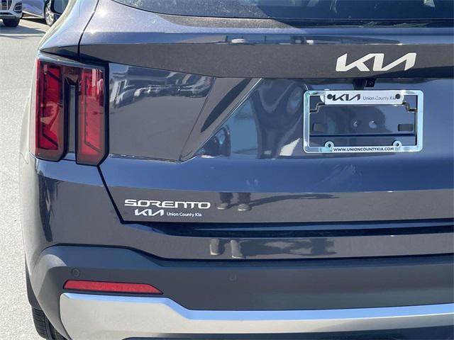 new 2025 Kia Sorento car, priced at $37,164