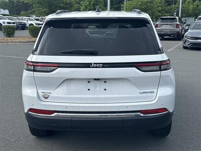 used 2022 Jeep Grand Cherokee car, priced at $29,800