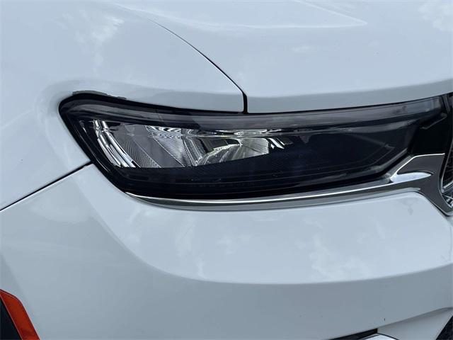 used 2022 Jeep Grand Cherokee car, priced at $27,999