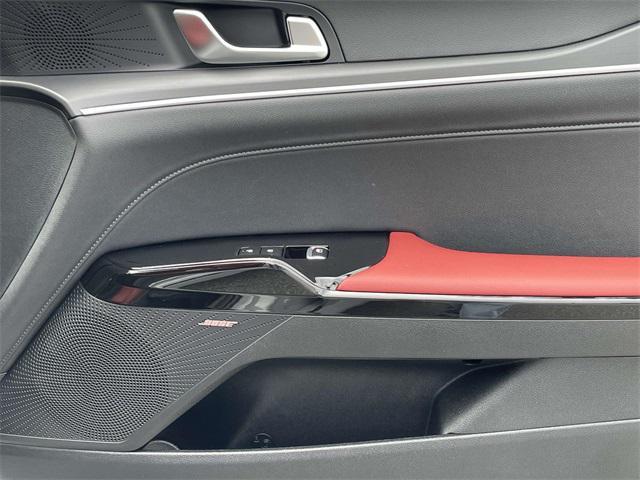 new 2025 Kia K5 car, priced at $30,940