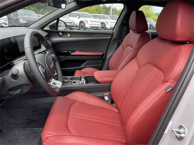 new 2025 Kia K5 car, priced at $30,940