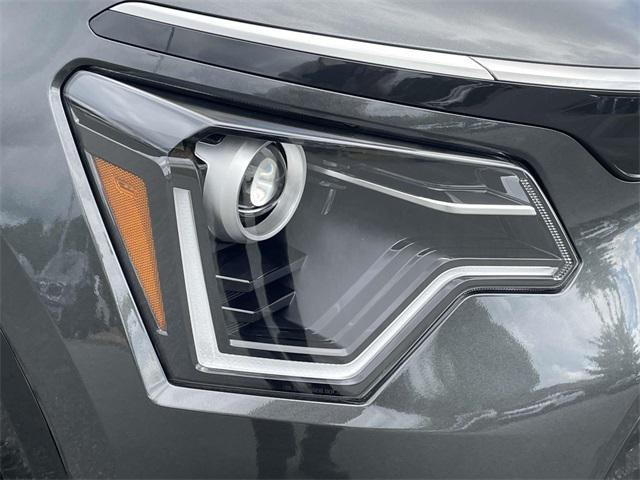 new 2025 Kia Niro EV car, priced at $32,796